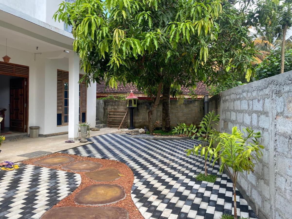 Maco Sweet House Otel Mirissa Dış mekan fotoğraf